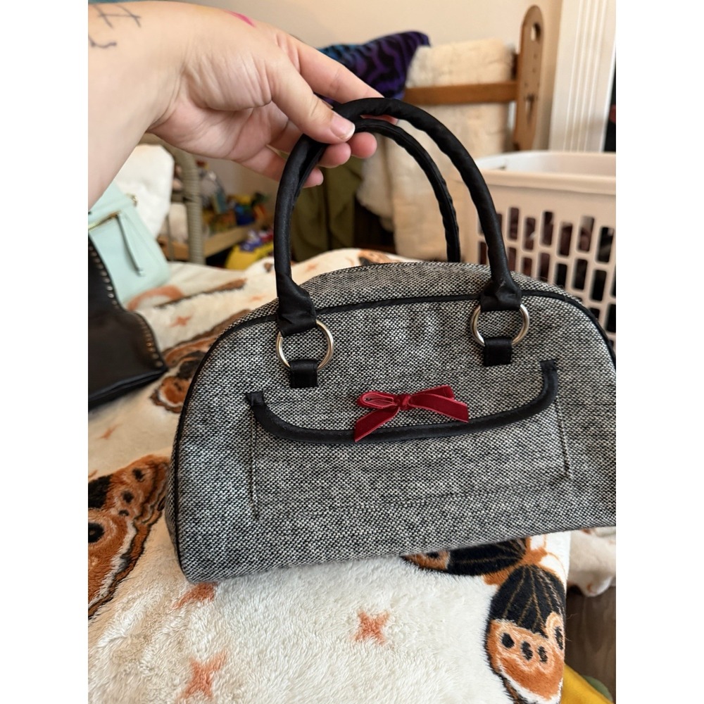 Y2K Black White Tweed Woven Shoulder Bag Red Bow Accent Silver Hardware Classic